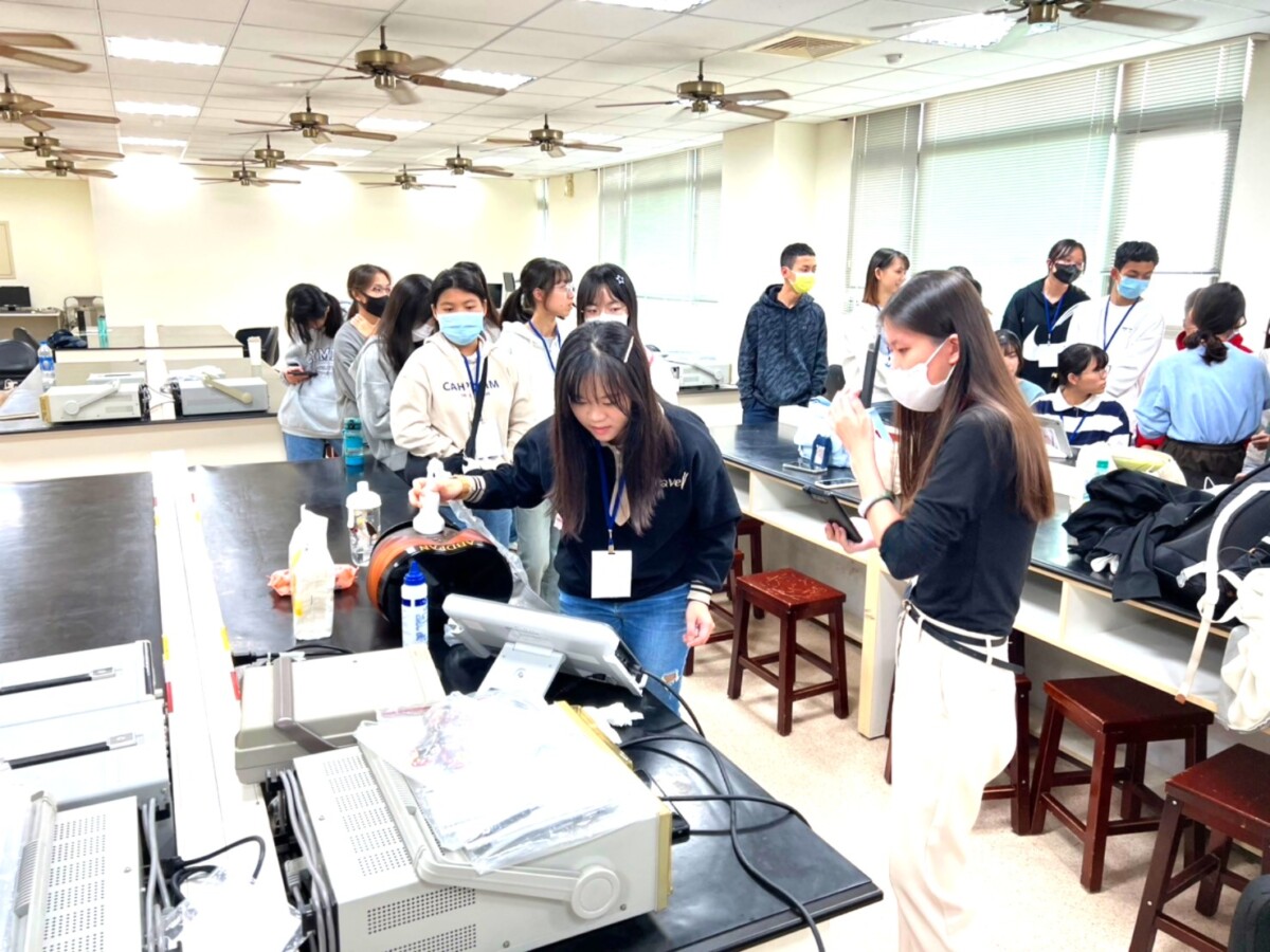 ▲114寒假體驗營，先體驗再選擇！義守大學 Future Camp 邀高中生真實上大學課。(圖╱義守大學提供歷史照片)