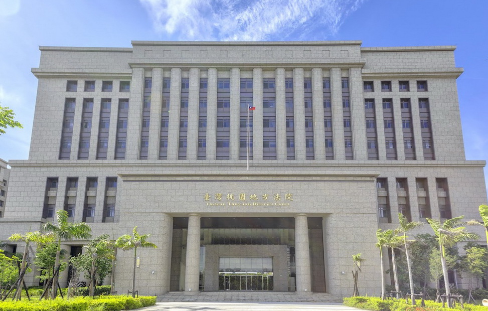 從票價口角到滿臉血 客運司機毆高中生案 調解成立家長撤告 - https://www.watchmedia01.com