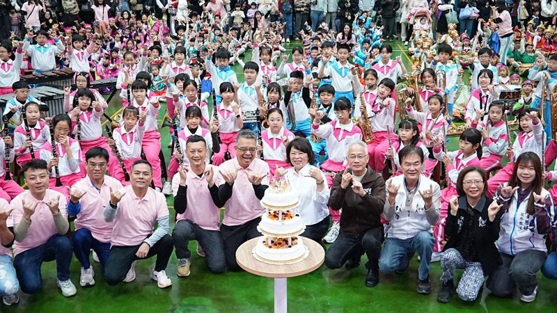 「三十三載共築夢 ,邁向淨零easy go!」嘉市興嘉國民小學114學年度慶祝創校33週年校慶活動