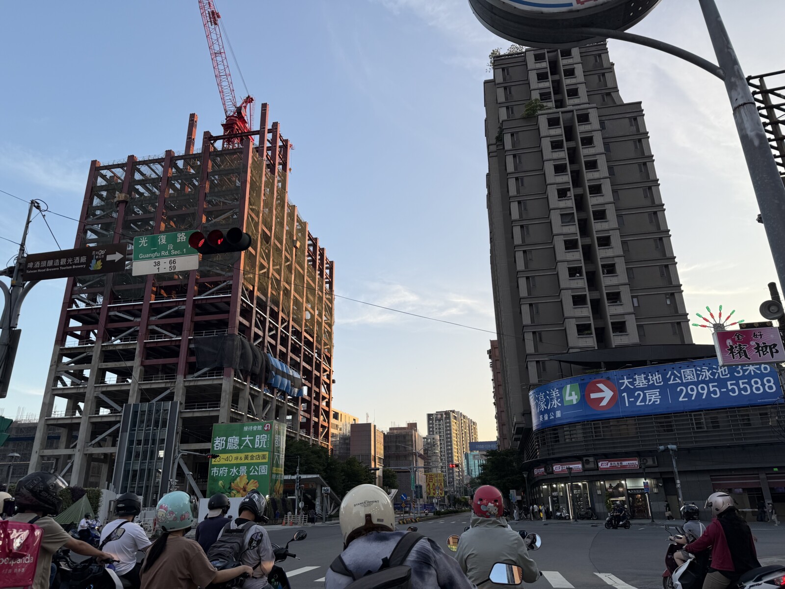 預售屋購屋成本較成屋低,但許多風險隱藏在簽約之前。(圖片來源藍浩勻) 預售屋購屋成本較成屋低,但許多風險隱藏在簽約之前。(圖片來源藍浩勻)