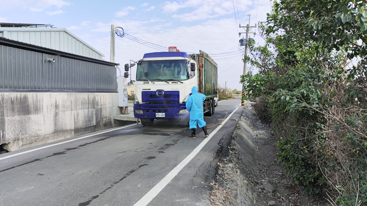 芳苑鄉蛋雞場爆H5N1禽流感 2萬7千隻蛋雞完成撲殺 - https://www.watchmedia01.com
