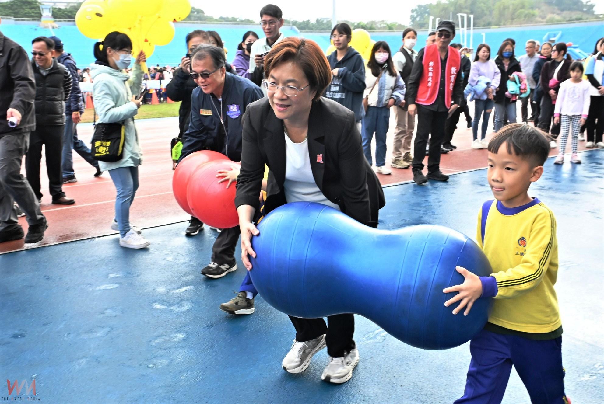 (有影片)/生育補助升級 彰化縣幼兒園親子嘉年華陪孩子快樂成長 - https://www.watchmedia01.com