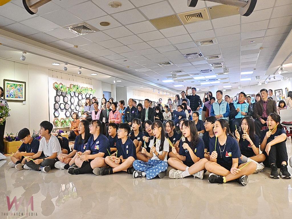 僑信國小第28屆美術班畢業展登場 展藝高飛展現學子翱翔的未來 - https://www.watchmedia01.com