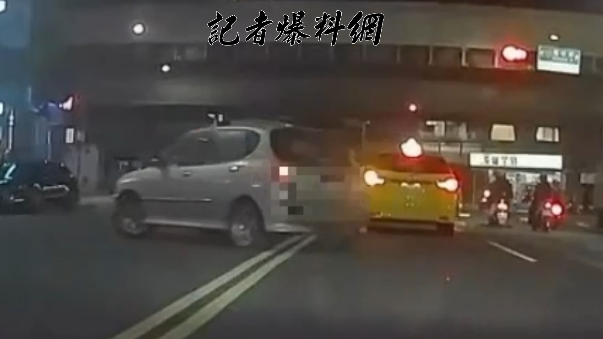 41歲黃姓男子酒後駕車行跡可疑,遇警盤查時假意配合後加速逃逸,在市區一路瘋狂違規。