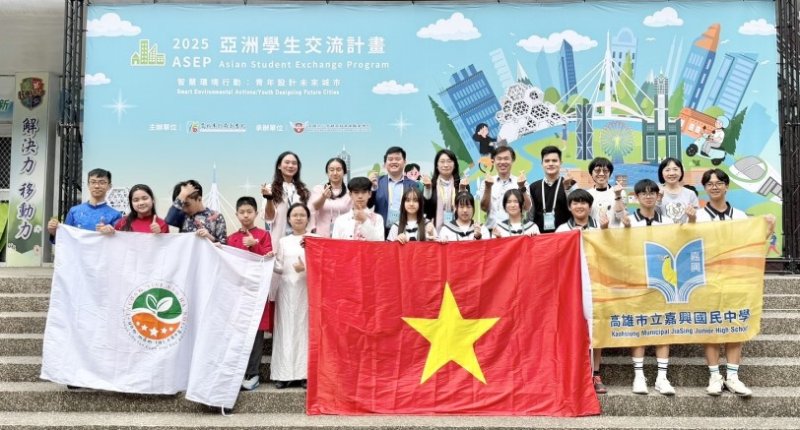 嘉興國中與越南星星中學組隊參賽 勇奪亞洲學生交流計畫「白金獎」