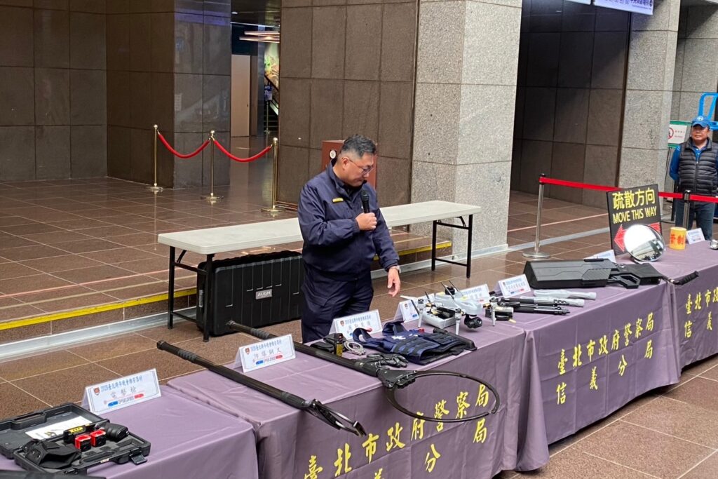 臺北最High新年城─2026跨年晚會 信義分局全面提升維安層級 確保市民安全 31 %E4%BA%8C 46