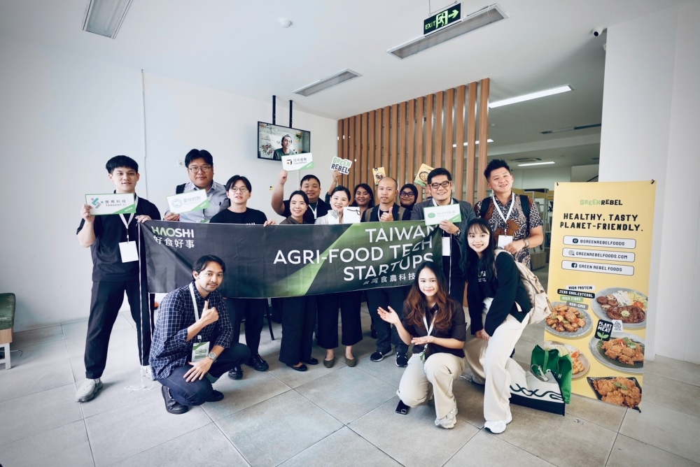 好食好事訪印 完成16場商務媒合 植物性與數位供應鏈成跨國合作關鍵突破口 39 01%E5%A5%BD%E9%A3%9F%E5%A5%BD%E4%BA%8B%E5%8A%A0%E9%80%9F%E5%99%A8%EF%BC%8C%E6%96%BC%E5%8D%B0%E5%B0%BC%E6%8E%A2%E8%A8%AA%E5%AE%8C%E6%88%9016%E5%A0%B41%E5%B0%8D1%E5%95%86%E5%8B%99%E5%AA%92%E5%90%88%E6%9C%83%E8%AD%B0 1