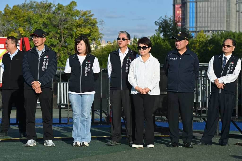 ▲為確保「2026台中市跨年晚會」安全無虞，台中市政府今29日下午在水湳中央公園舉行「安全疏散暨聯合應變演練」。（圖／記者張玉泰攝）