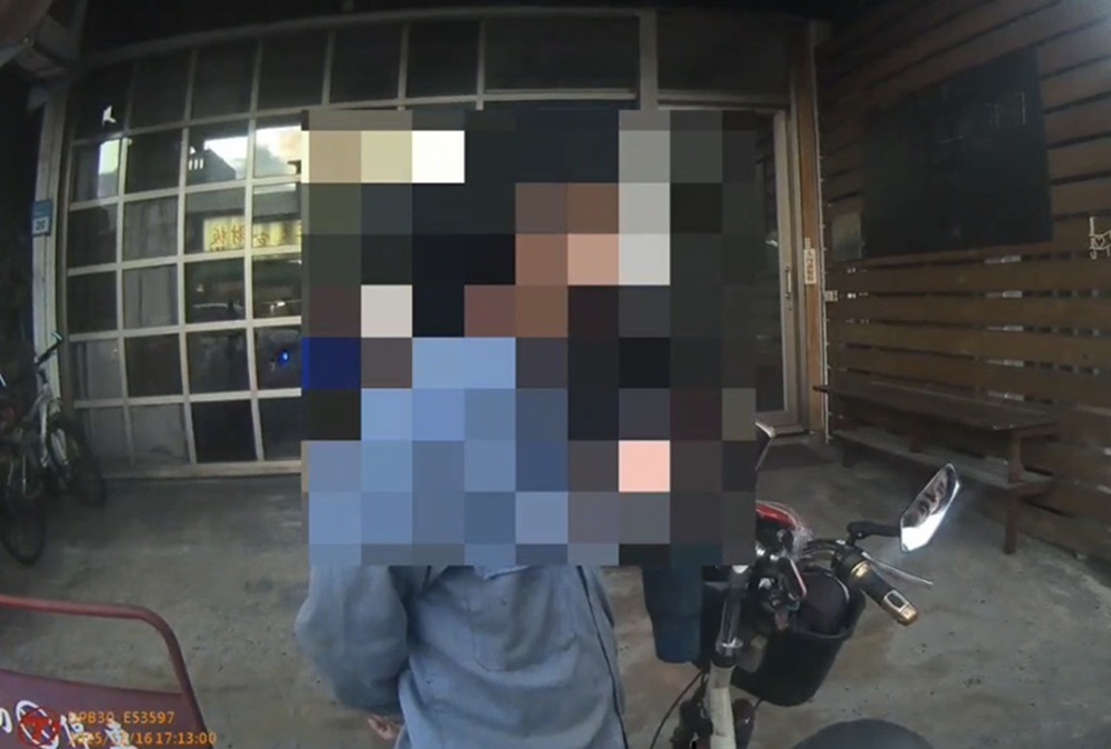 通緝犯騎車不穩被逮 花蓮暖警啟動關懷機制援困 240 cnews204251229a05