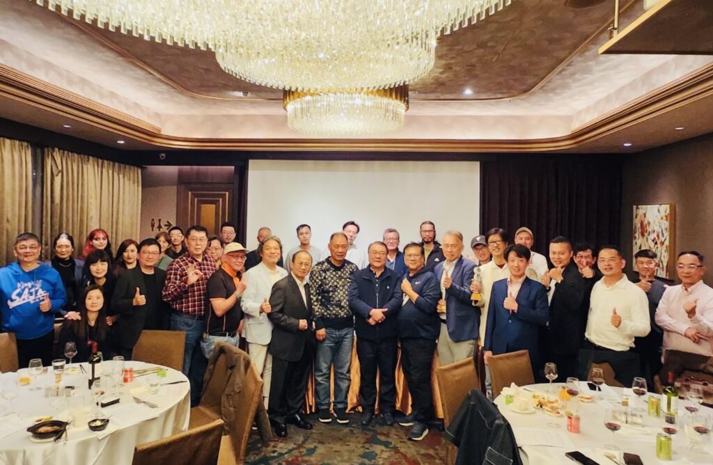 TUTIS AI Club 年終盛會揭示全球 AI 新藍圖,戰略夥伴奕展科技獲頒年度貢獻獎 52 S 99000351 1024x668 1