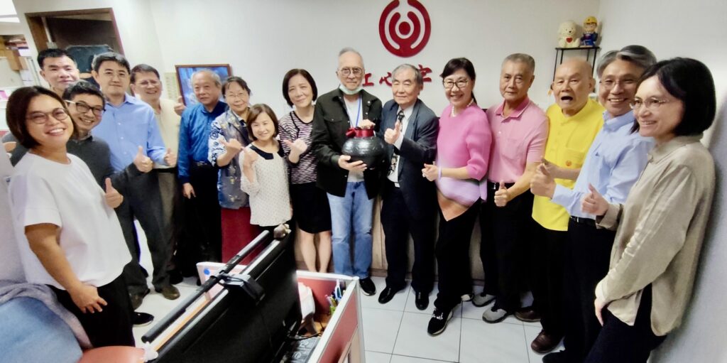 延續「赤子之心」劉曉蘋接任紅心字會第十二任理事長 社會弱勢族群「享平安」 50 S 233177104 1024x511 1
