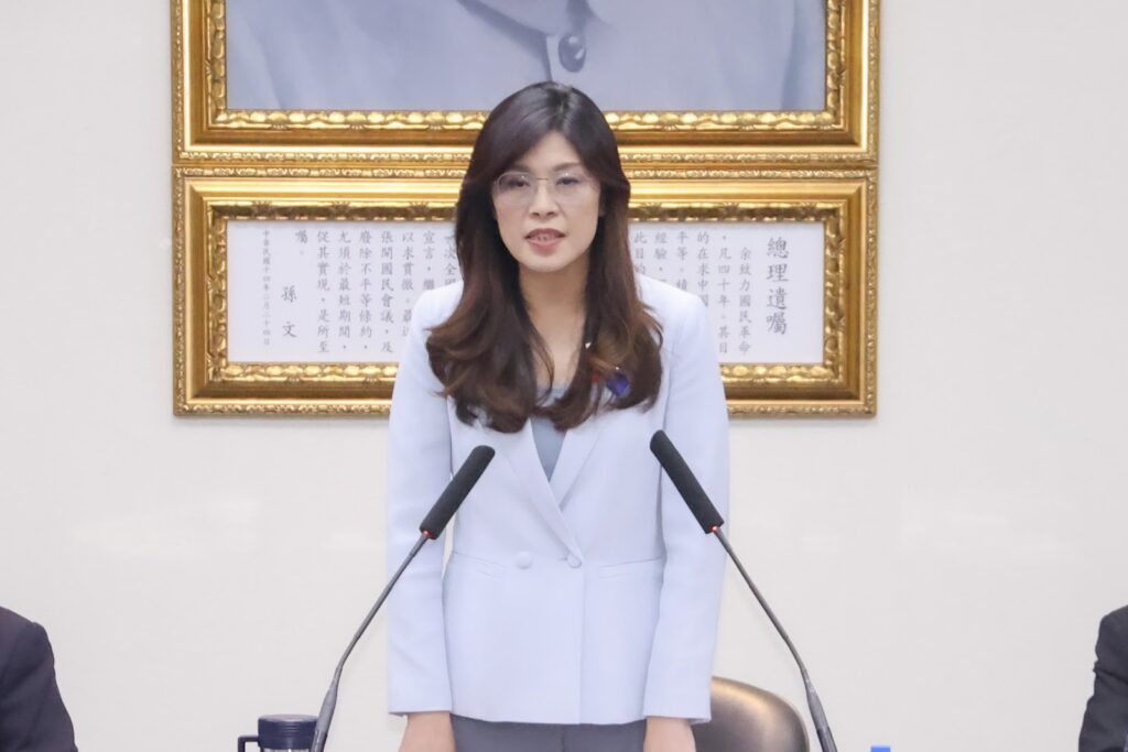 鄭麗文主席:賴清德錯誤的兩岸政策將台灣推向兵凶戰危