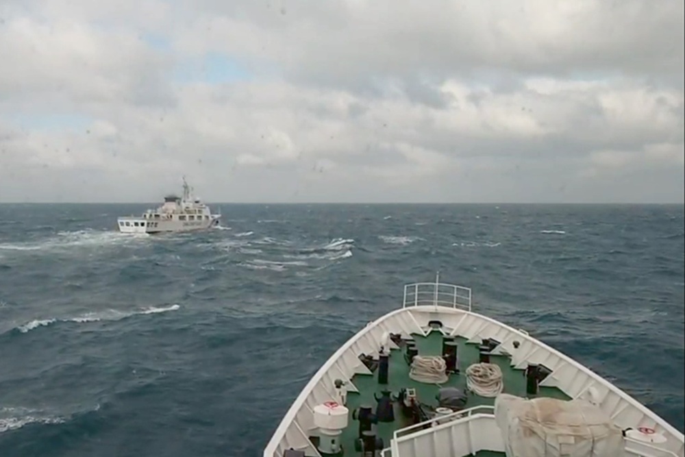 海軍海巡緊盯中國軍演 守護全國人民平安入夢 229 cnews204251230a09