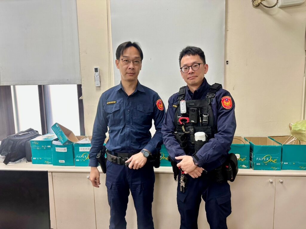 老翁隆冬迷途險失溫 北投暖警助返家 37 1767151155282