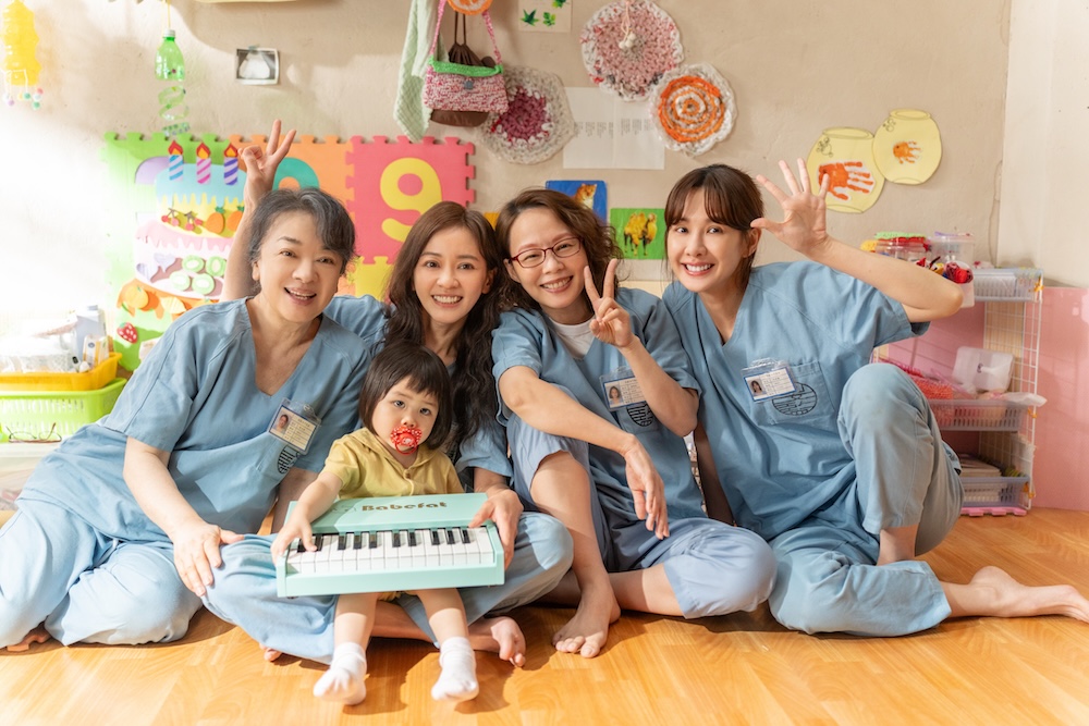 《陽光女子合唱團》12/31暖心上映 1/3喜樂時代特邀海歸人聲合唱團獻唱 230 《陽光女子合唱團》12/31暖心上映 1/3喜樂時代特邀海歸人聲合唱團獻唱 229