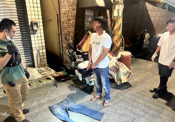 恩將仇報!剛出獄好心雇主聘他工作 借錢遭拒起殺機「潛住家割頸」 236 恩將仇報!剛出獄好心雇主聘他工作 借錢遭拒起殺機「潛住家割頸」 235