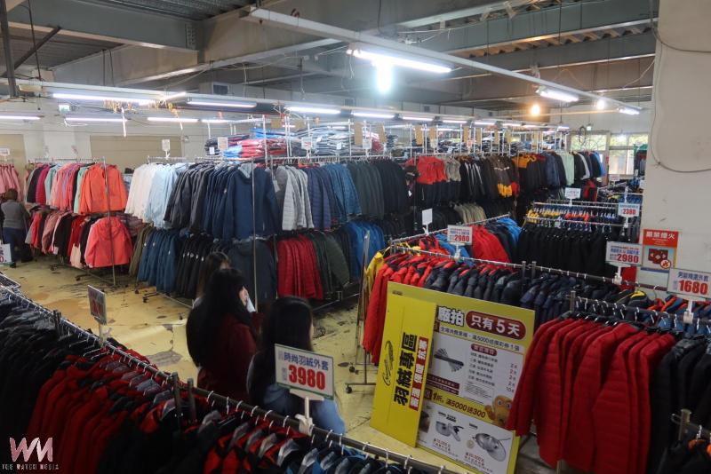 (有影片)/鱷魚廠拍 12/31彰化開搶!衣服1折起 韓國美食超吸睛 - https://www.watchmedia01.com