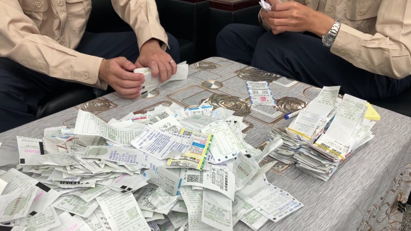 (有影片)/和美美食園遊會結合公益 4,200張發票全數捐伯立歐長照 - https://www.watchmedia01.com