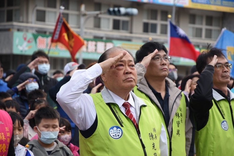 2026元旦升旗暨慢跑迎新年　陳光復：守護國家、共築幸福澎湖