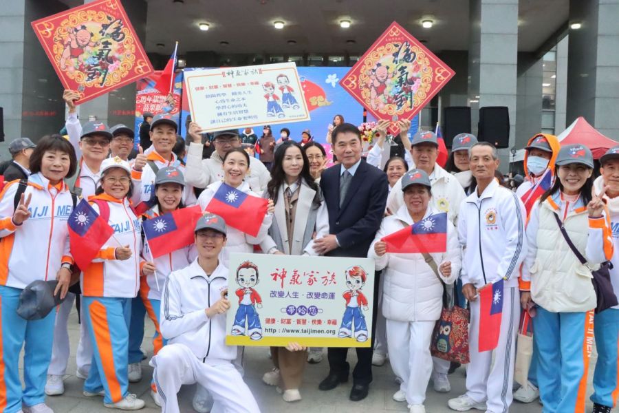 「馬年旗開旺 苗栗願景亮」象徵縣政奔馳向前 共創幸福苗栗