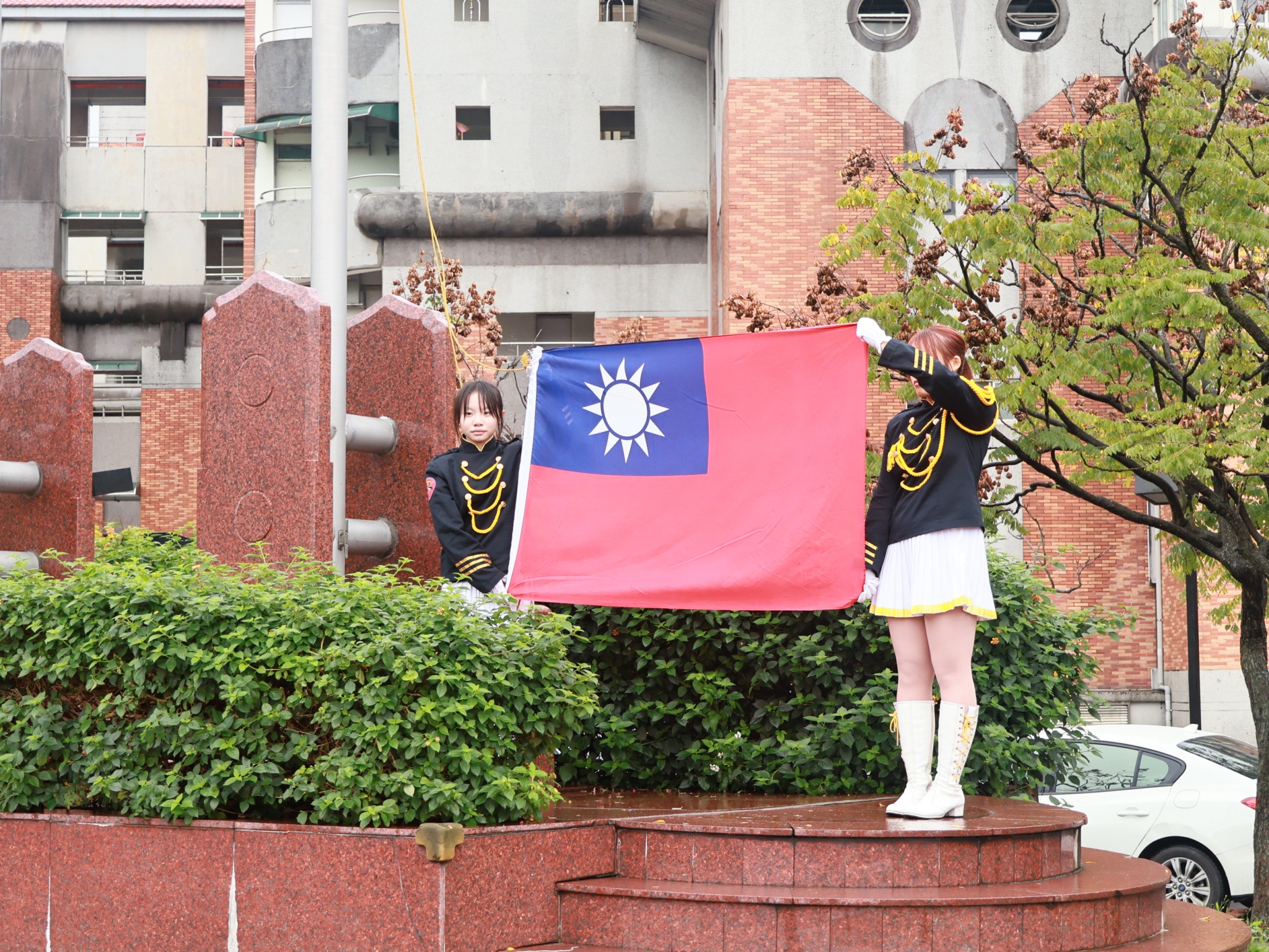 八德區公所元旦升旗永豐高中登場 市民齊唱國歌凝聚向心力 454dasq 4