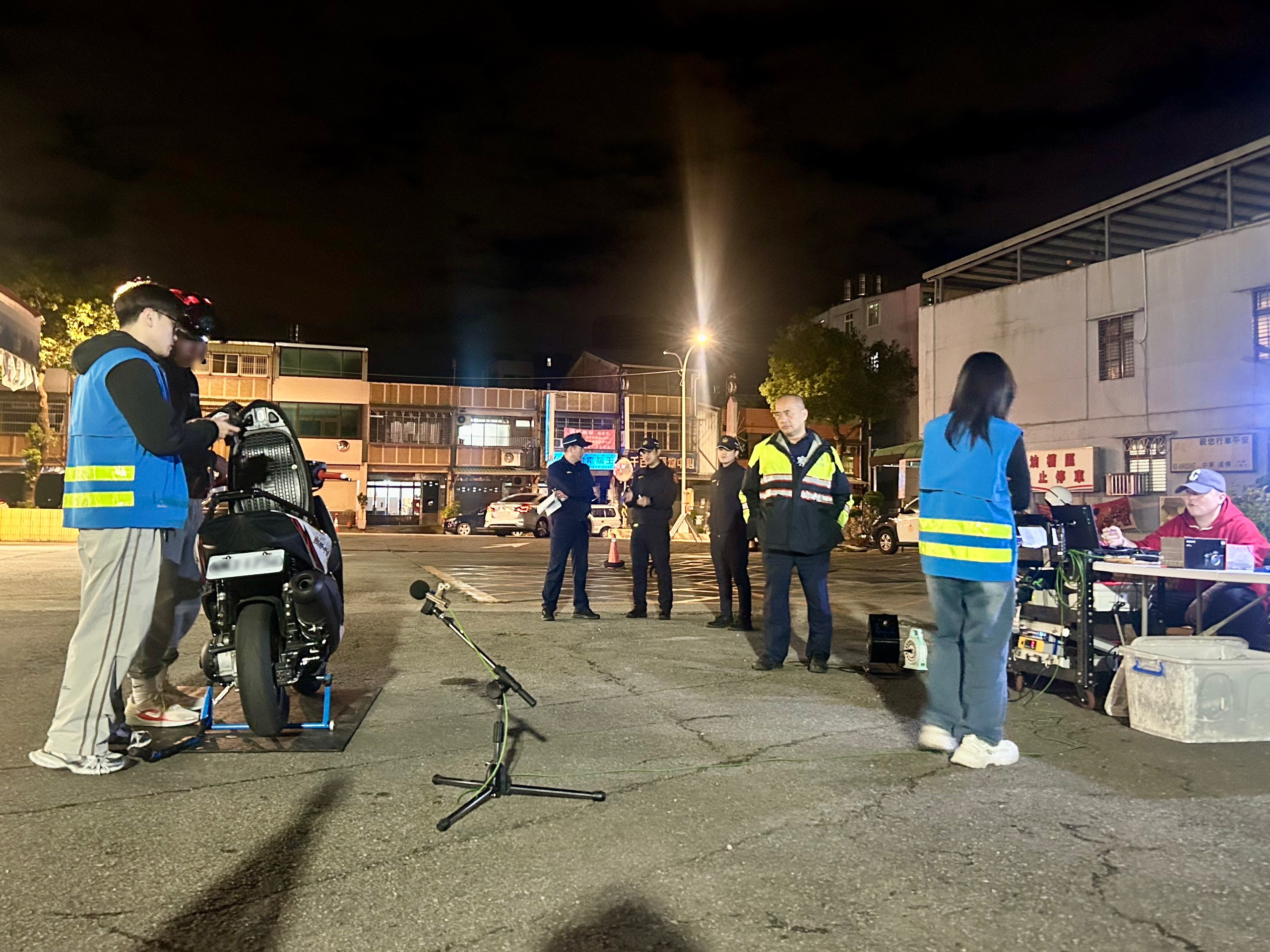 龍潭警攜手桃園環保局取締噪音車 3汽機車挨罰1萬1700元 S 8437781 0
