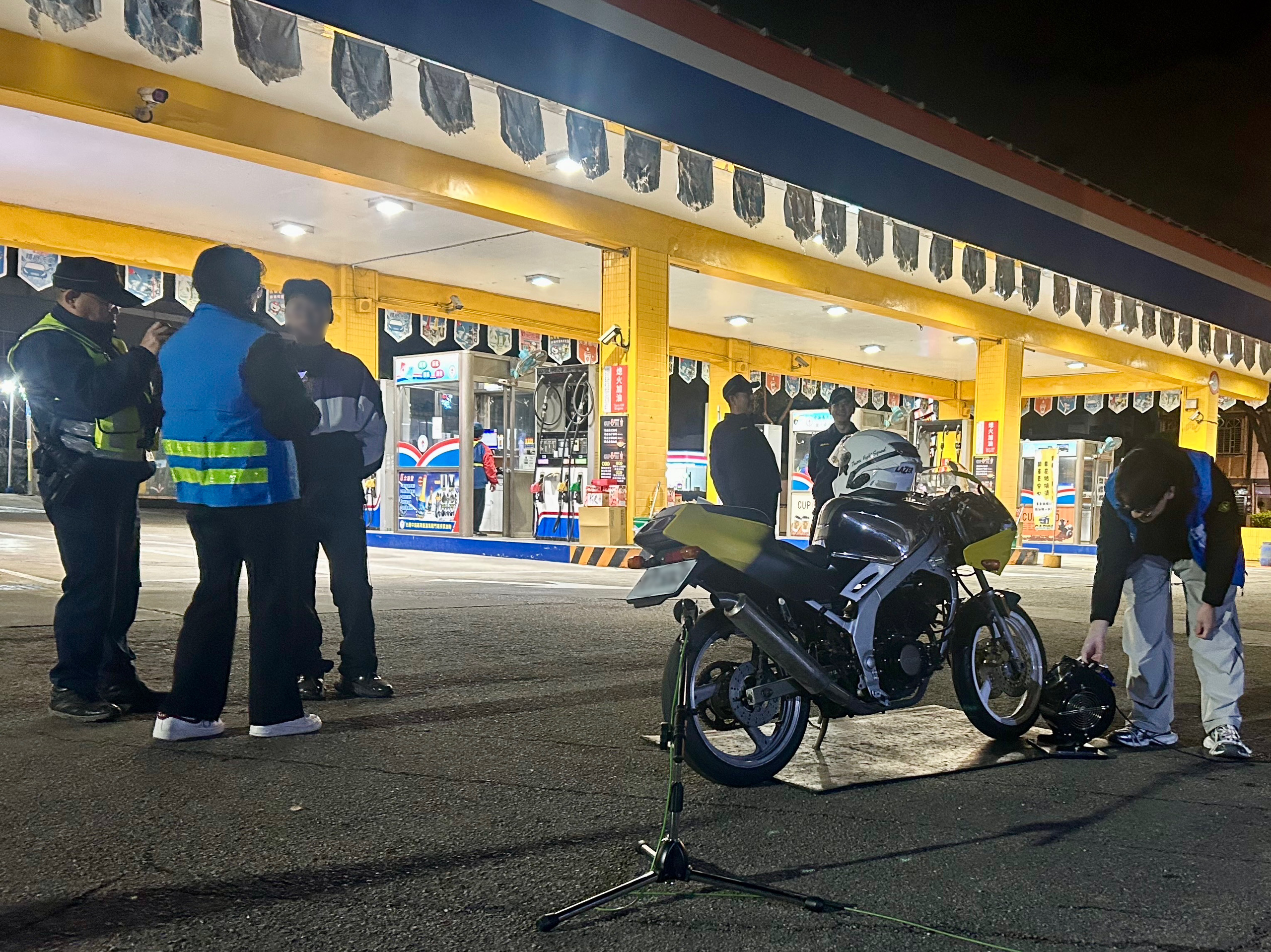 龍潭警攜手桃園環保局取締噪音車 3汽機車挨罰1萬1700元 S 8437779 0