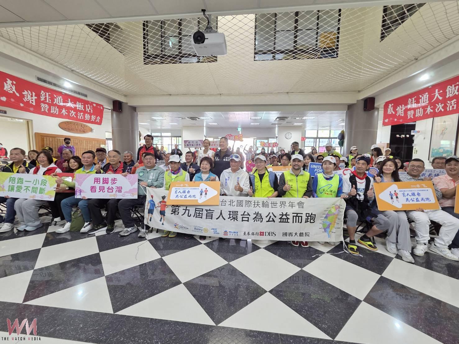 用雙腳跑出愛 盲人公益路跑串聯企業為弱勢募年菜 - https://www.watchmedia01.com