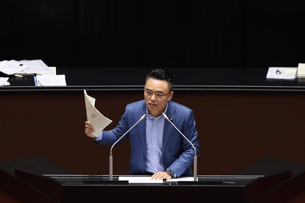 洪孟楷憶日本國會參訪經驗 指紀念品中心是傳遞價值的場域 292 照片來源:洪孟楷臉書