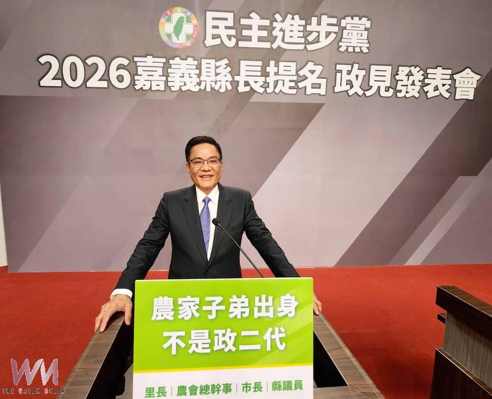 黃榮利願以40年行政經驗,成為為鄉親扛責任的縣長,務實擘劃嘉義縣未來,帶領嘉義穩健向前。(圖/黃榮利競選服務處提供)