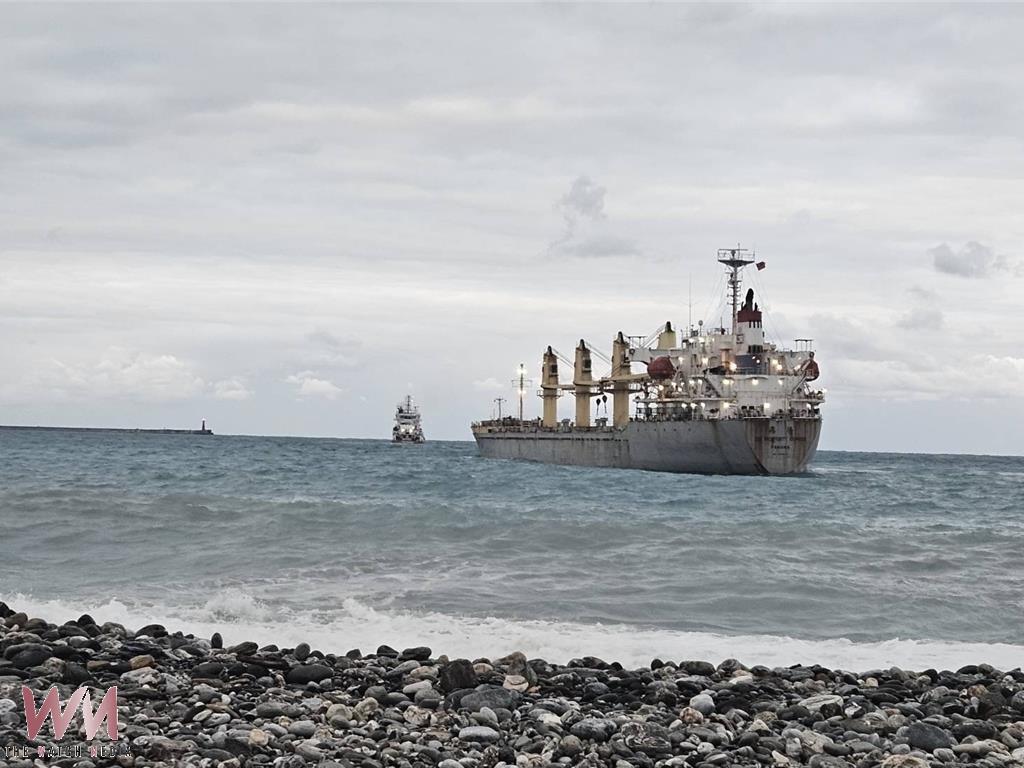 巴拿馬籍散裝貨船花蓮溪口擱淺 航港局協調拖救進港 - https://www.watchmedia01.com