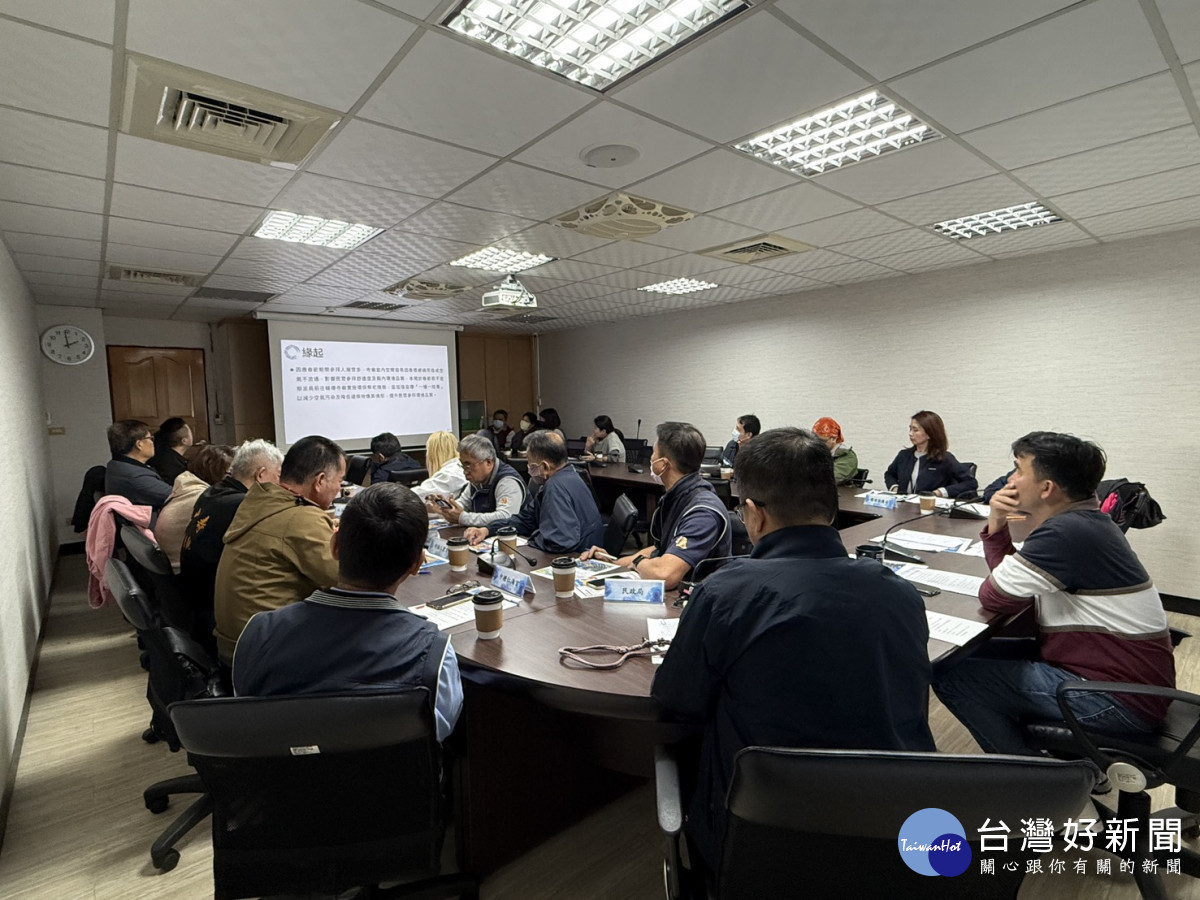 桃園市政府民政局攜手環保局於農曆年前共同推動「春節寺廟低碳環保作為」。
