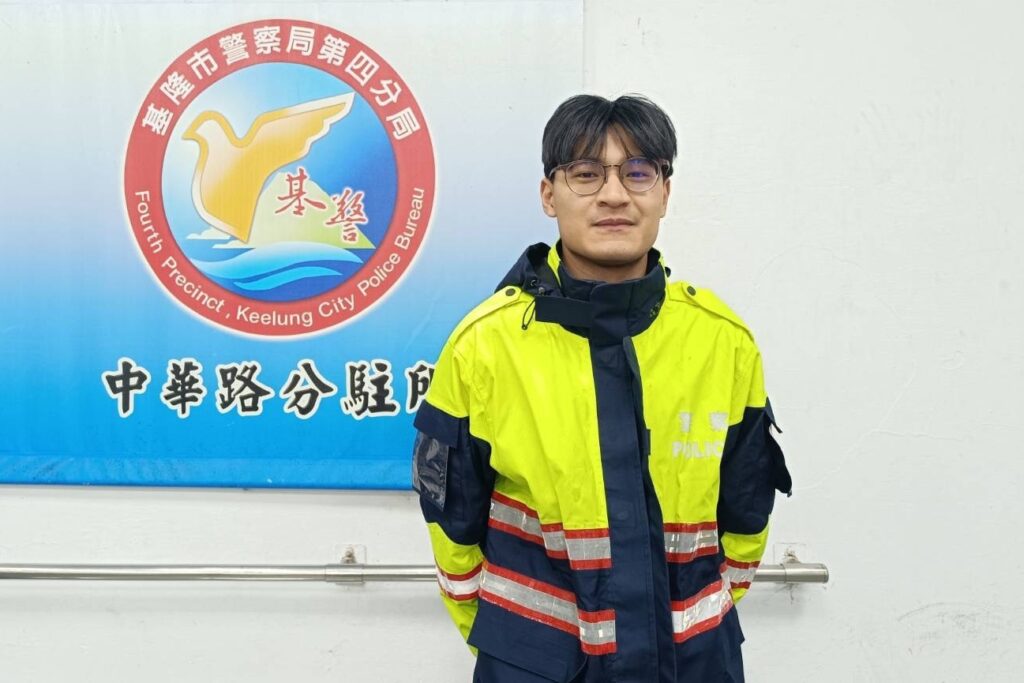 網路交友詐騙再現 警聯手行員成功識破詐騙手法 21 %E9%BB%83%E4%BF%8A%E7%BF%B0