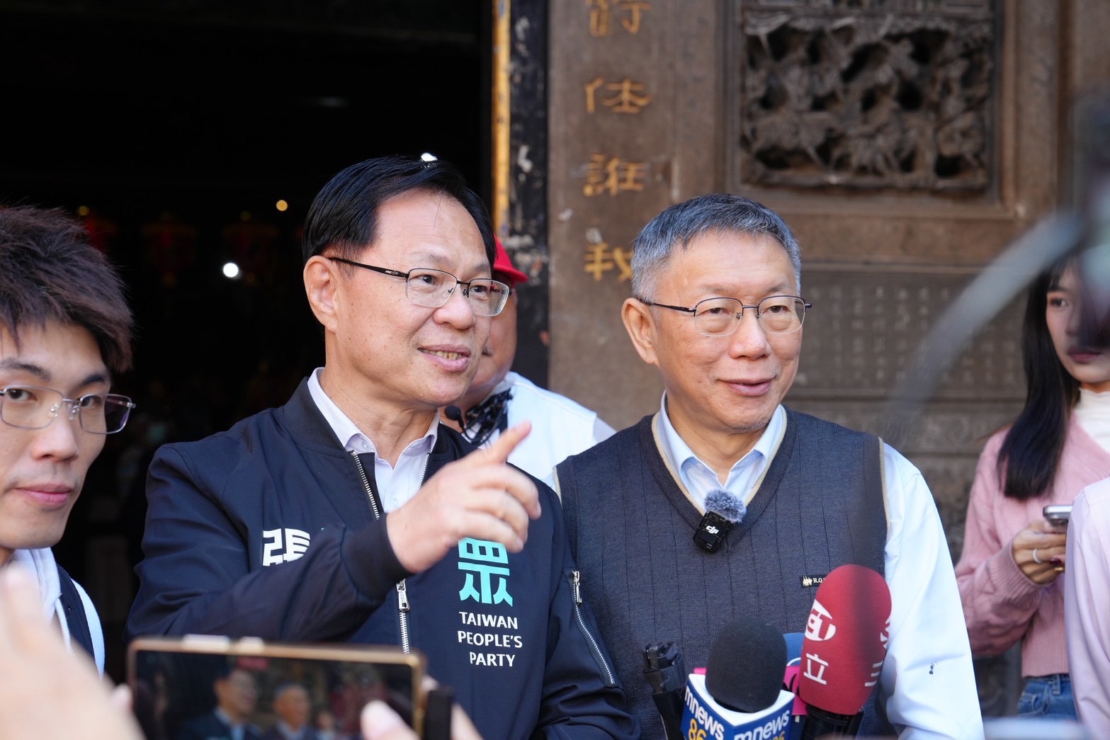 陳家平退出嘉義市長初選 張啓楷感謝:為藍白合邁出一大步 232 陳家平退出嘉義市長初選 張啓楷感謝:為藍白合邁出一大步 231