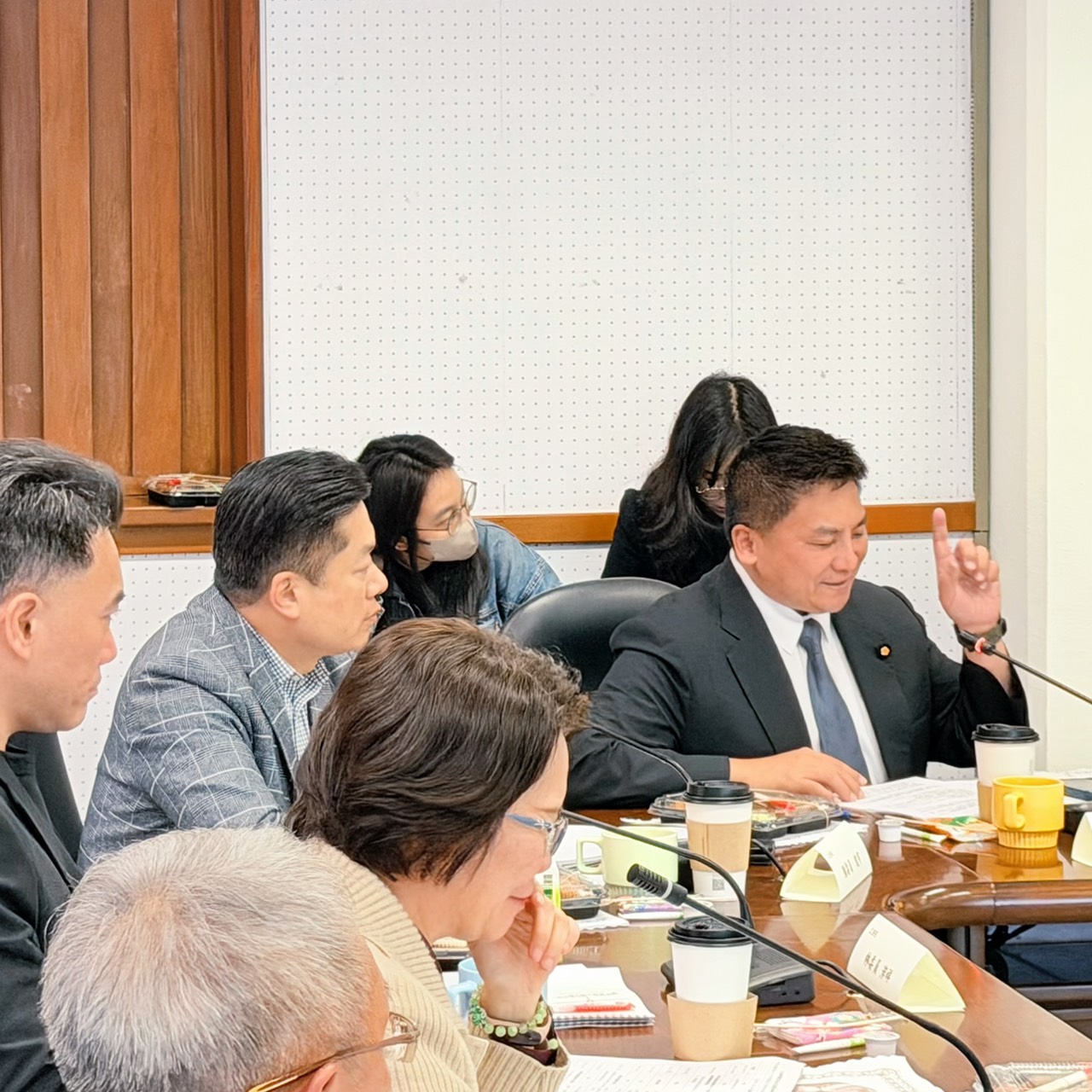 吳宗憲極力爭取 宜運體育館升級「多功能場館」縣府籌設「運動處」中央允協助 - https://www.watchmedia01.com