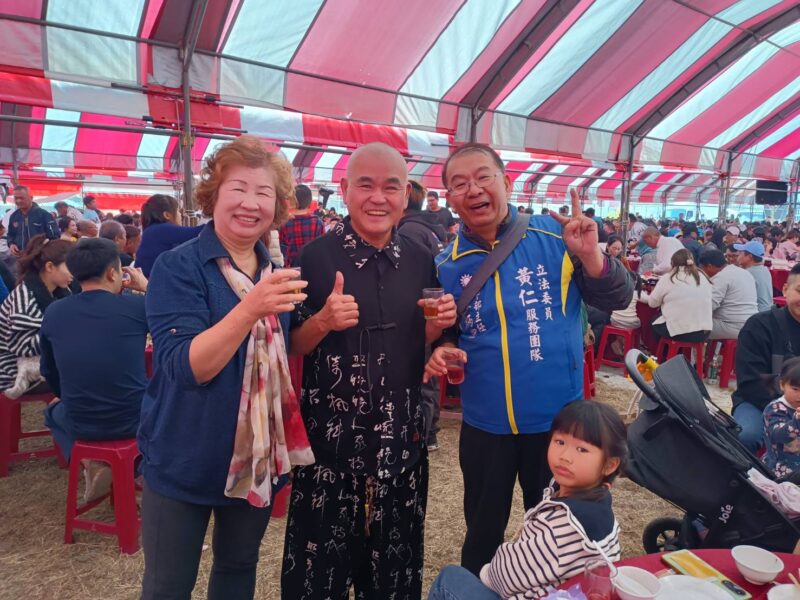 圖文:先天玉虛北極殿 恭迎崑崙白鶴仙童聖駕 舉行安座入火大典。