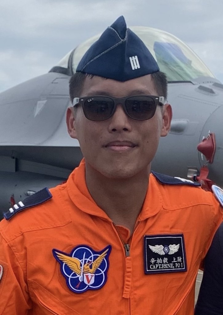 快訊/f-16失事!「上尉辛柏毅下落不明」顧立雄坐鎮空軍司令部