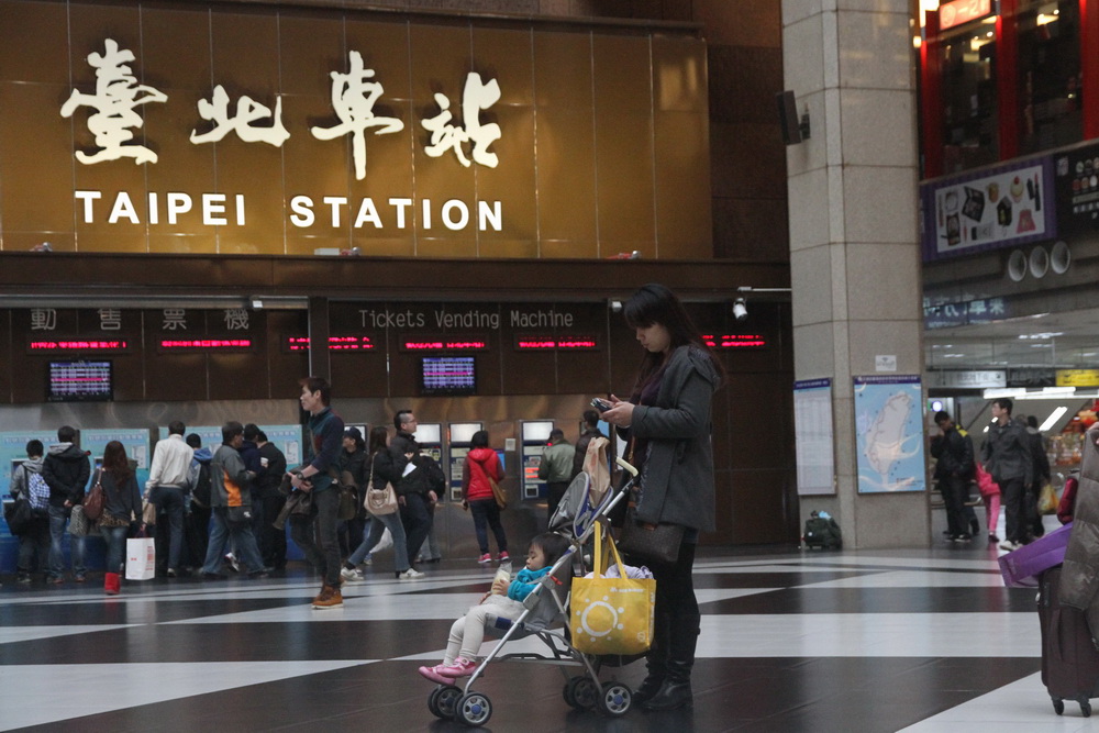 列車出軌假消息釀恐慌 前科男遭訴恐嚇危安求重判 224 列車出軌假消息釀恐慌 前科男遭訴恐嚇危安求重判 223