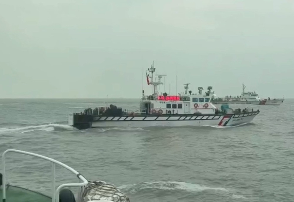 1週連續襲擾金門海域 海巡艦艇強勢驅離中國海警船 206 CNEWS204260106a14
