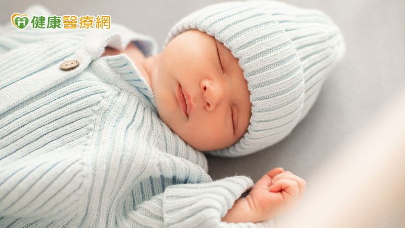 嬰兒猝死症冬季攀升!醫揭「嬰兒安全睡眠守則」