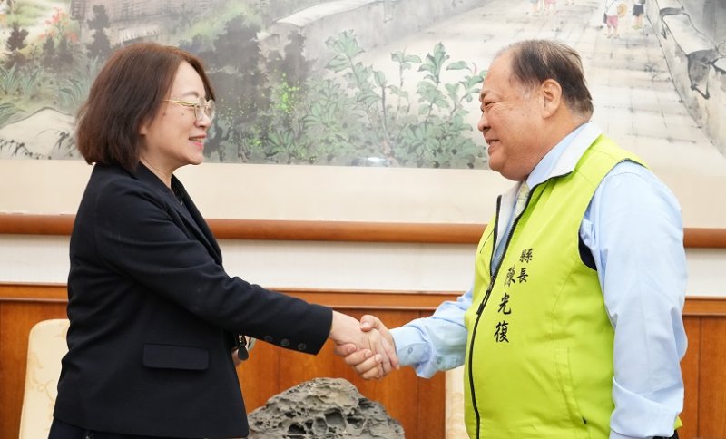 澎湖縣審計室主任莊淑美榮調辭行 陳光復肯定專業貢獻並表達祝福