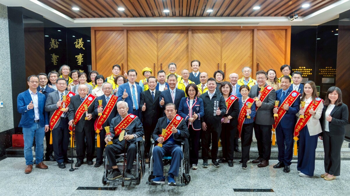 ▲李氏宗親52年傳承再創佳績，首屆菁英獎10位得主全數榮耀加冕。