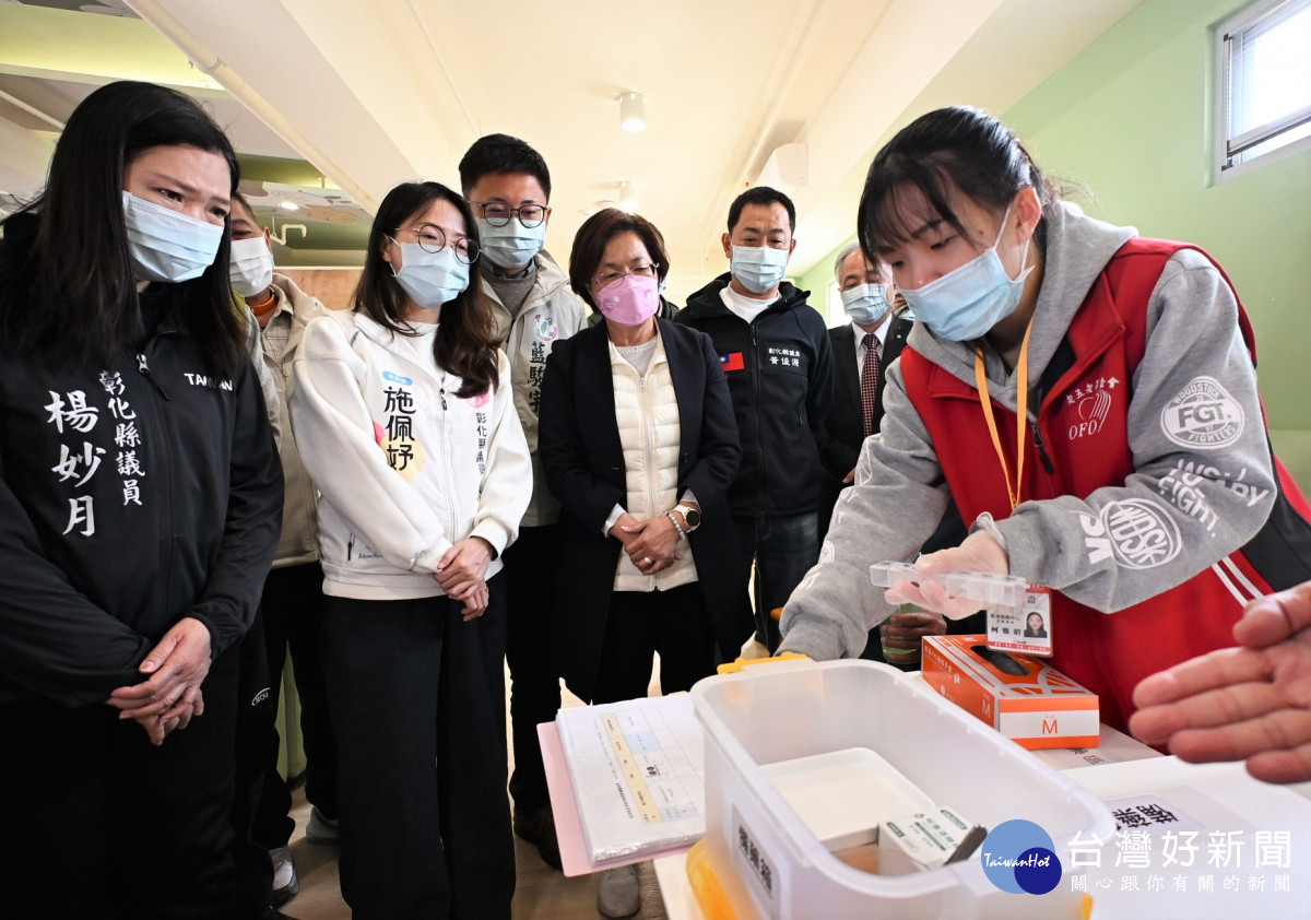 從3家到28家,彰化推動藥師進駐日照中心守護長者健康。圖/彰化縣政府提供