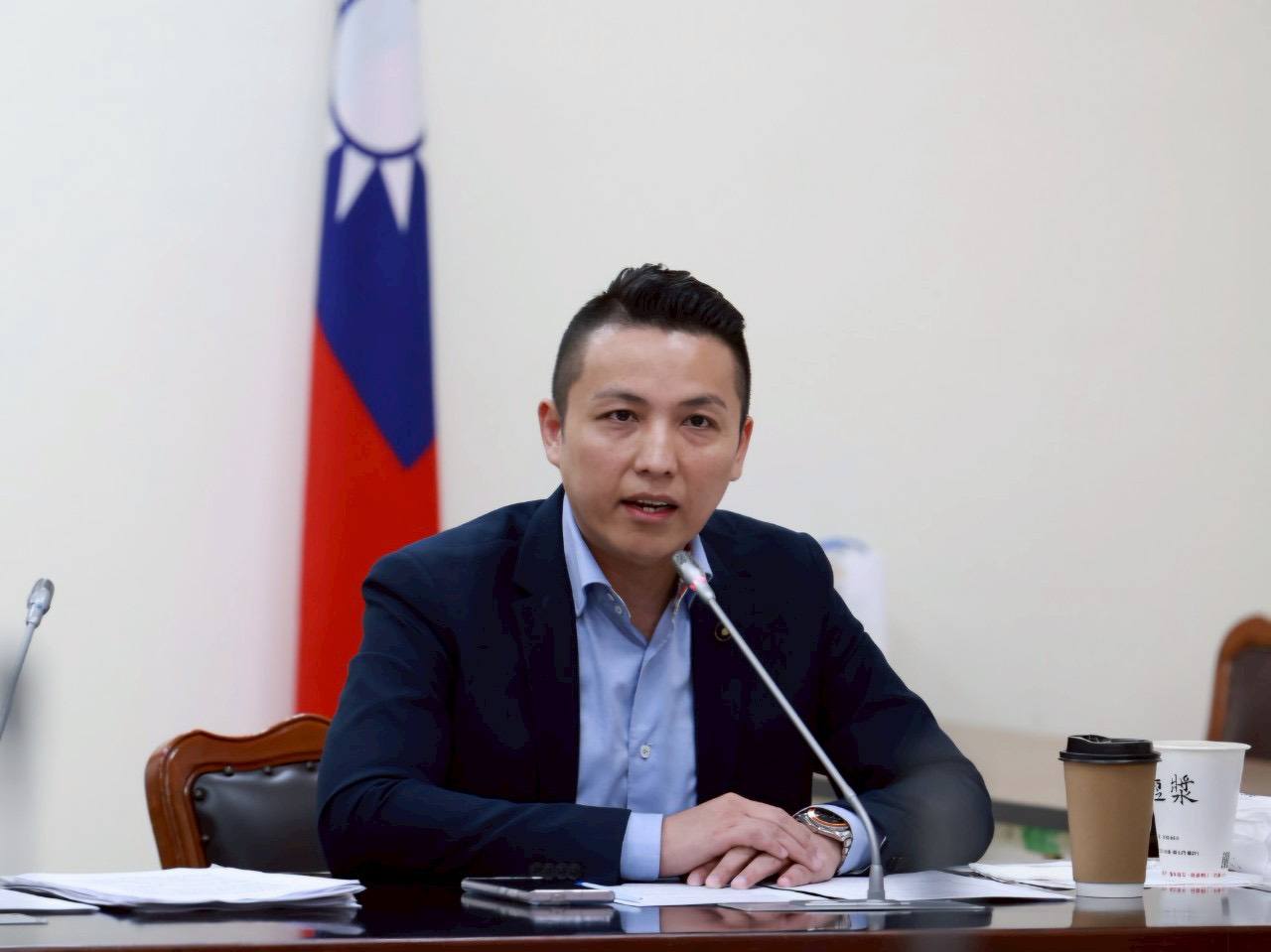 人工生殖法爭議   新藍圖連線為陳菁徽、陳昭姿抱不平