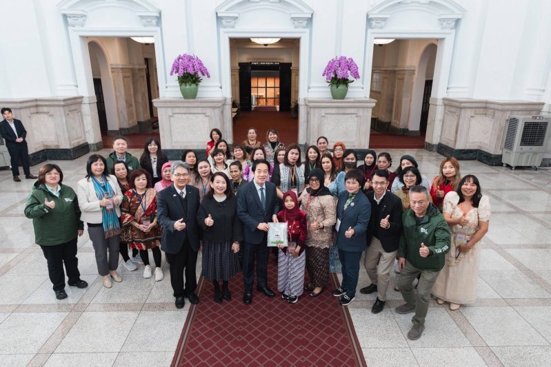 總統府見證多元融合 黃永翔陪同新住民參訪展現深耕公共事務能量