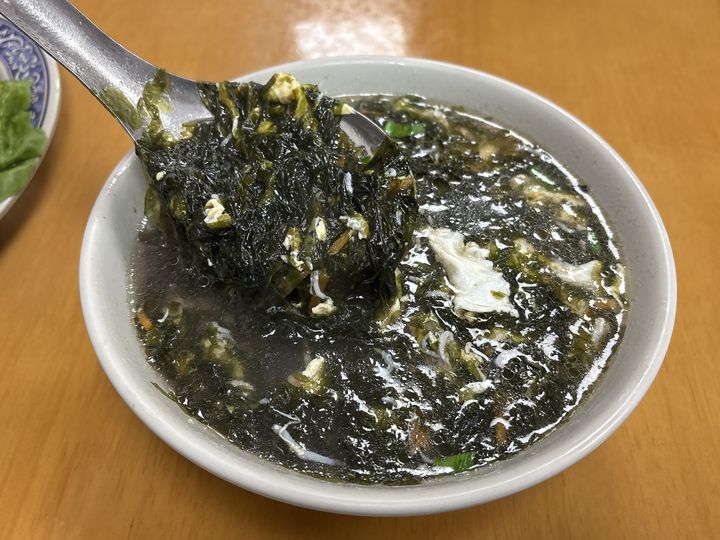 浪濤淬鍊的冬季珍饈 品嘗東北角紫菜正當時