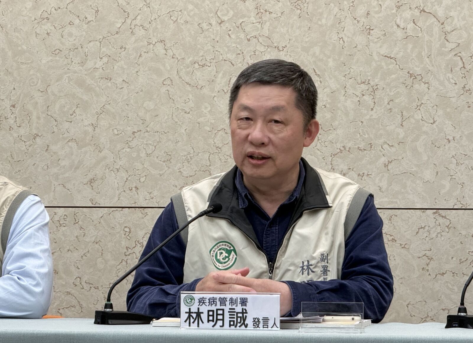 流感升溫!破9萬人染病「急診開始多了」 疾管署曝最高峰時間點 222 流感升溫!破9萬人染病「急診開始多了」 疾管署曝最高峰時間點 221