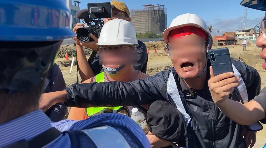豐原儲能廠民眾抗議傳出暴力事件 網友留言：不要暴力 - https://www.watchmedia01.com