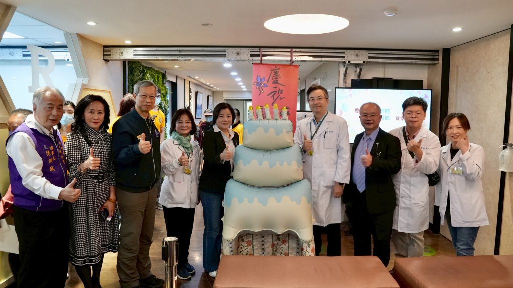 彰化秀傳慶祝醫檢師暨藥師節慶祝活動-宣導檢脂控脂