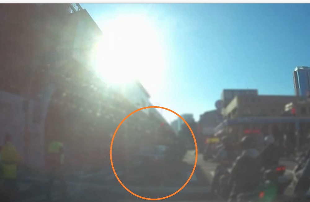 車內熟睡拒檢逃逸 警以車追人開罰並吊銷駕照 220 CNEWS204260114a04